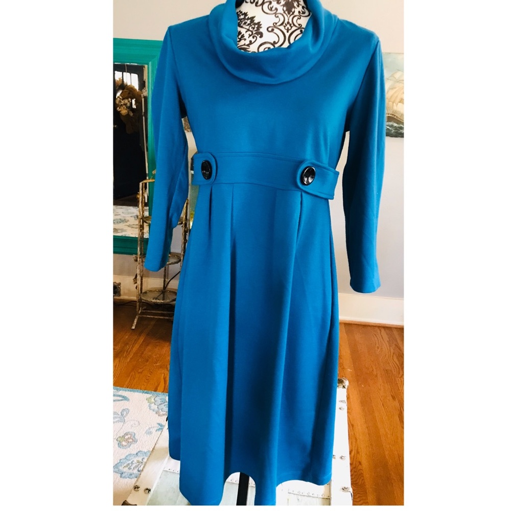 London Fog Dress Sz 8 in a Classy Blue